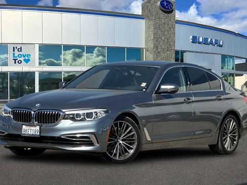 Used 2019 BMW 530i w/ Luxury Package image 1