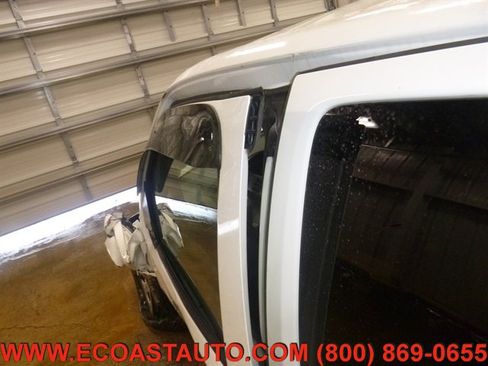 Used 2015 Nissan Frontier S image 17