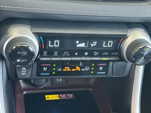 Used 2025 Toyota RAV4 Limited w/ Advanced Technology Package AWD/4WD image 25