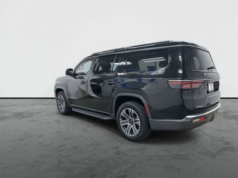 Used 2022 Jeep Wagoneer Series III w/ Convenience Group I image 9