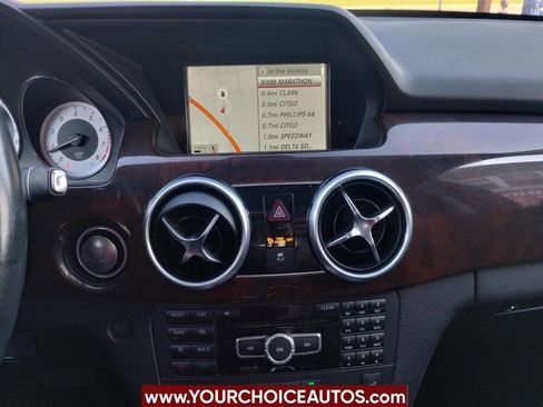 Used 2014 Mercedes-Benz GLK 350 4MATIC image 30