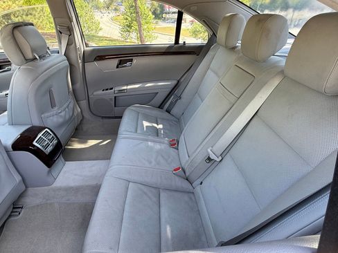 Used 2010 Mercedes-Benz S 550 image 39