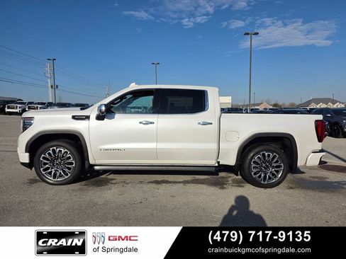 Used 2024 GMC Sierra 1500 Denali Ultimate AWD/4WD image 4