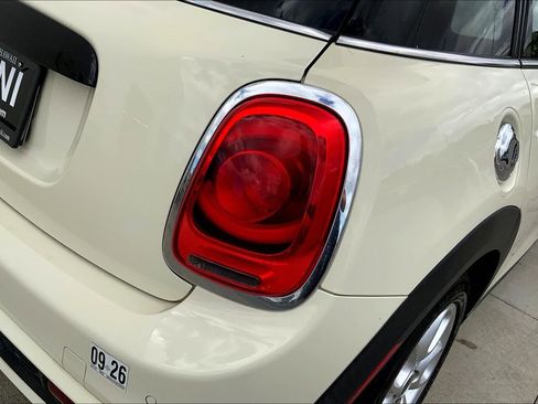 Used 2019 MINI Cooper S image 24