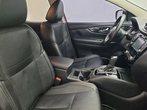 Used 2017 Nissan Rogue Sport SL FWD image 21