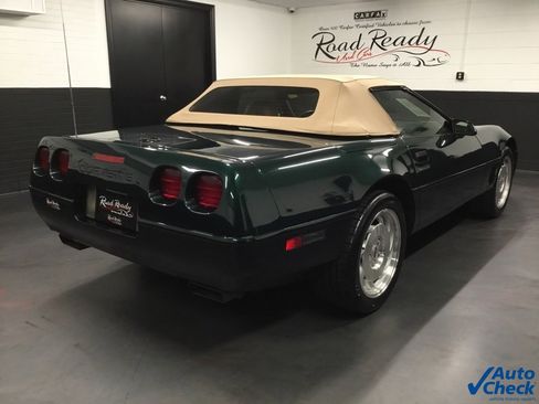 Used 1995 Chevrolet Corvette Convertible image 21