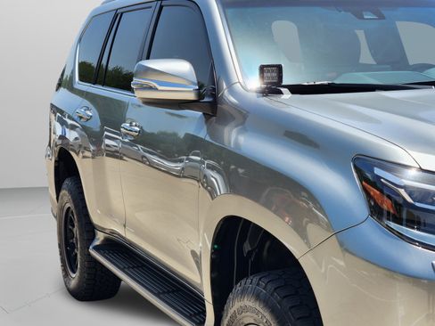 Used 2023 Lexus GX 460 Premium AWD/4WD image 36