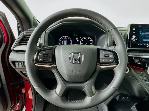 Used 2026 Honda Odyssey Sport-L image 18