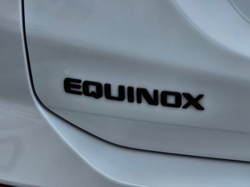 Used 2024 Chevrolet Equinox RS w/ LPO, Floor Liner Package FWD image 30
