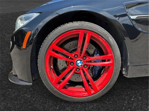 Used 2018 BMW M4 Coupe image 12