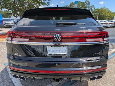 New 2026 Volkswagen Atlas Cross Sport SEL Premium R-Line AWD/4WD image 5