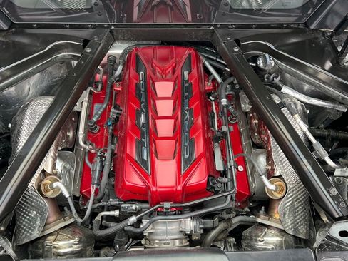 Used 2024 Chevrolet Corvette Stingray Preferred Cpe w/ Battery Protection Package image 22