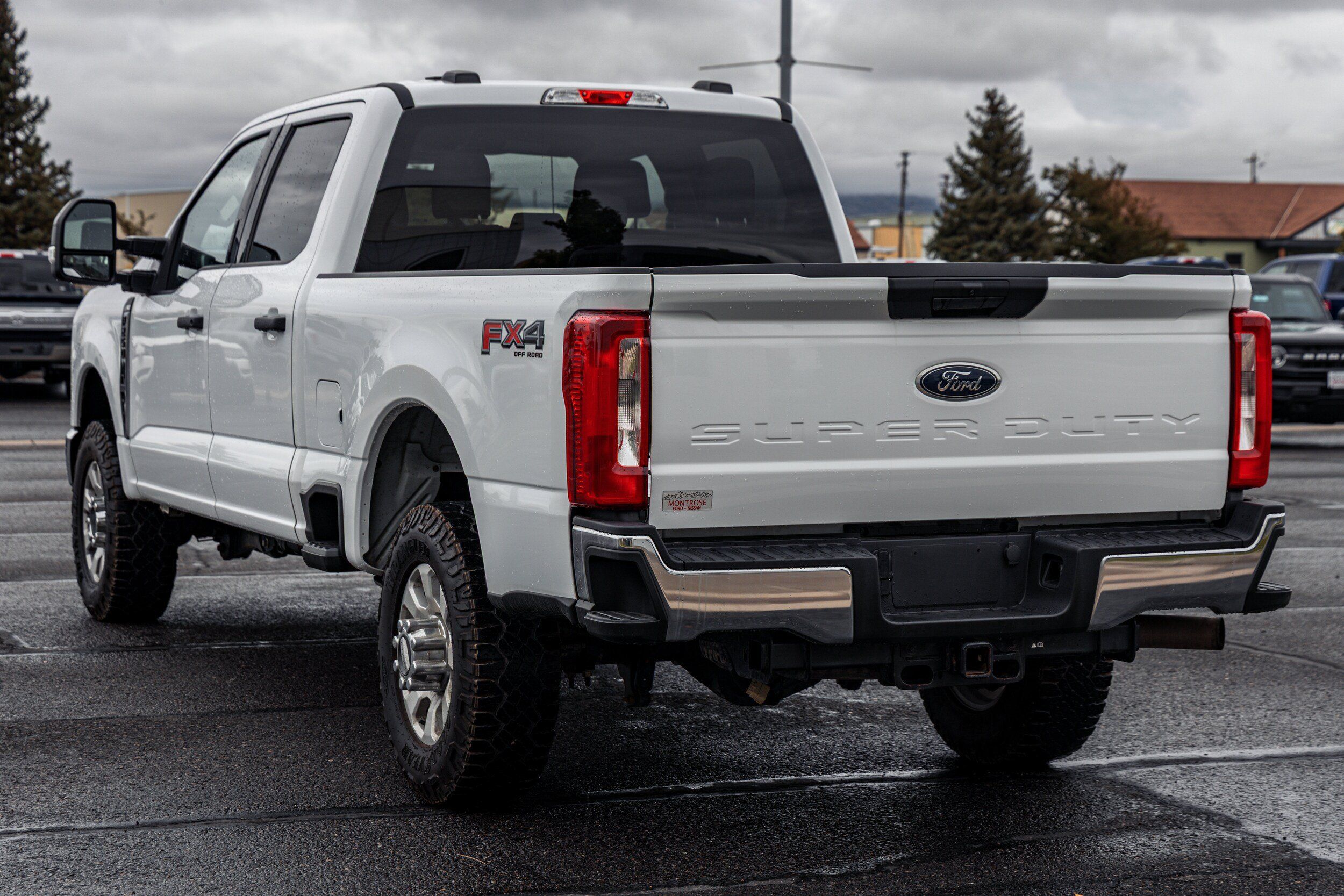 Used 2023 Ford F250 XLT w/ FX4 Off-Road Package AWD/4WD image 6