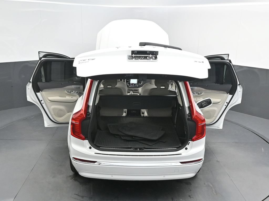 Certified 2024 Volvo XC90 B6 Ultimate w/ Lounge Package AWD/4WD image 40