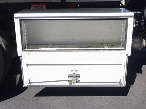Used 2021 Ford F650 2WD Regular Cab Super Duty image 10