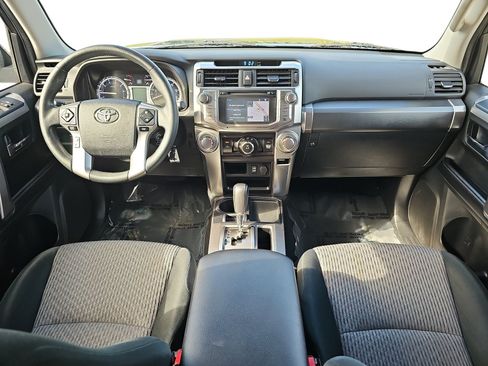 Used 2019 Toyota 4Runner SR5 RWD image 10