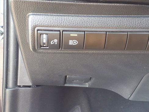 Used 2024 Toyota Corolla LE image 15