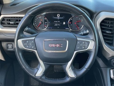 Used 2023 GMC Acadia Denali image 11