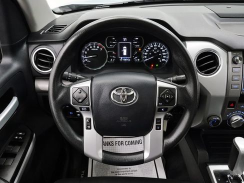 Used 2018 Toyota Tundra SR5 AWD/4WD image 22
