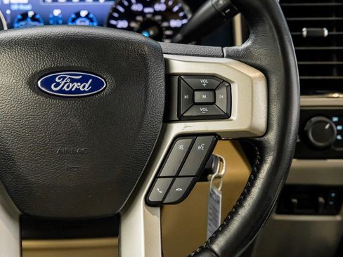 Used 2021 Ford F250 Lariat w/ Lariat Value Package image 43