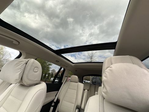 New 2026 Mercedes-Benz GLS 450 4MATIC image 35