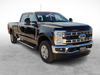 New 2026 Ford F350 XLT w/ FX4 Off-Road Package