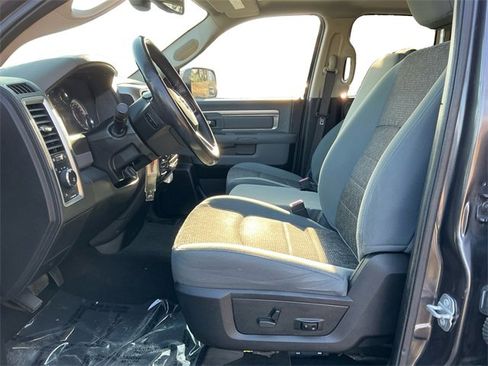 Used 2017 RAM 1500 Big Horn image 10