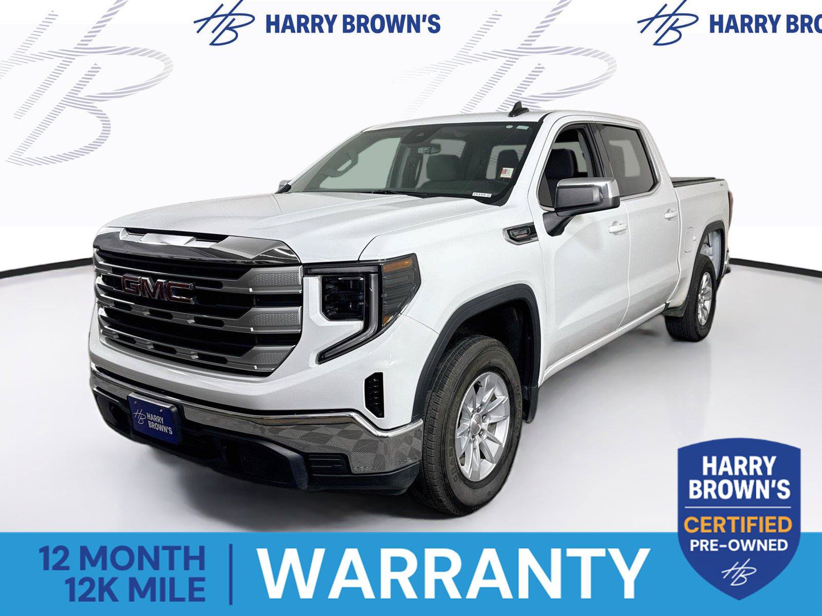 Used 2025 GMC Sierra 1500 SLE AWD/4WD image 1