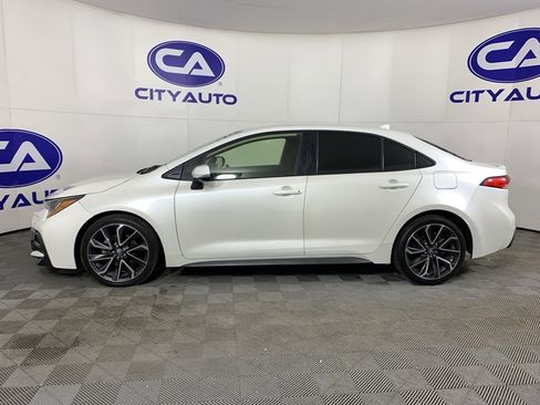 Used 2020 Toyota Corolla SE image 6