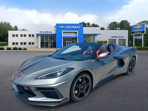 Used 2022 Chevrolet Corvette Stingray Premium Conv w/ Z51 Performance Package RWD image 7