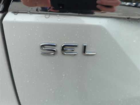 New 2026 Volkswagen Atlas SEL Premium R-Line image 18