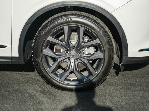 Used 2022 Acura MDX A-Spec AWD/4WD image 11