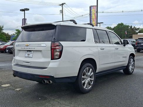 Used 2023 Chevrolet Suburban High Country w/ LPO, Illumination Package AWD/4WD image 7