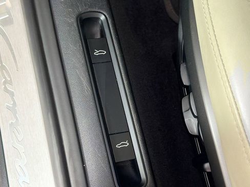 Used 2020 Porsche 911 Carrera S RWD image 10