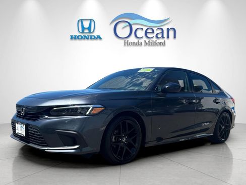 Used 2023 Honda Civic Sport image 7