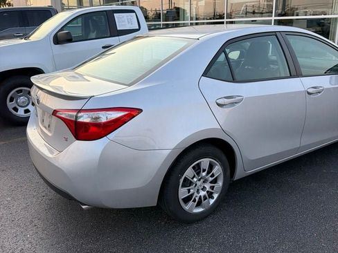 Used 2016 Toyota Corolla S FWD image 13