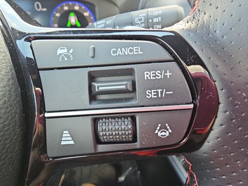 Certified 2025 Acura ADX A-Spec image 18