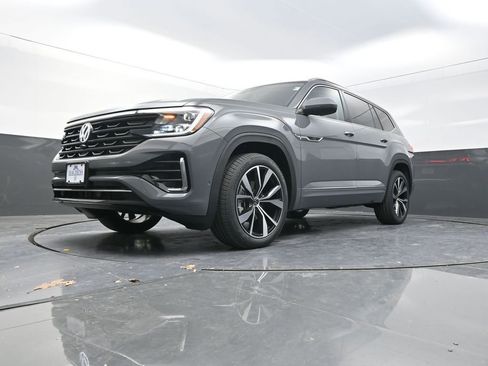 New 2026 Volkswagen Atlas SEL Premium R-Line AWD/4WD image 23