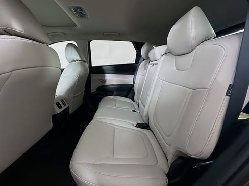 Used 2025 Hyundai Tucson SEL image 28