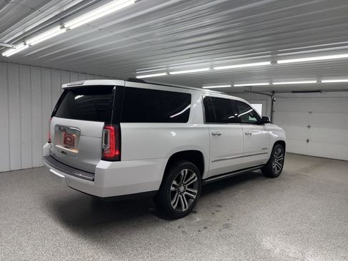 Used 2018 GMC Yukon XL Denali w/ Denali Ultimate Package image 6