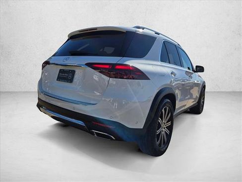 Certified 2025 Mercedes-Benz GLE 350 4MATIC image 5
