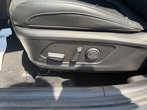 Used 2023 Hyundai Tucson SEL w/ Convenience Package AWD/4WD image 11