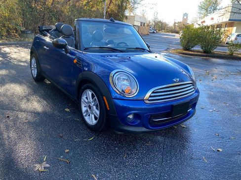 Used 2015 MINI Cooper Cooper 2dr Convertible image 41