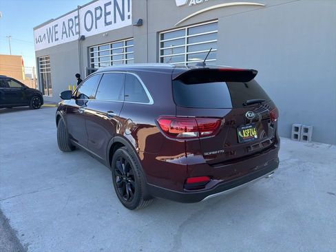 Used 2020 Kia Sorento EX image 8