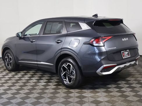 Used 2024 Kia Sportage LX AWD/4WD image 7