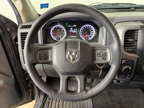 Used 2015 RAM 1500 Express AWD/4WD image 4