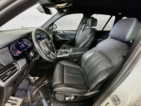 Used 2022 BMW X5 M50i w/ Executive Package AWD/4WD image 22