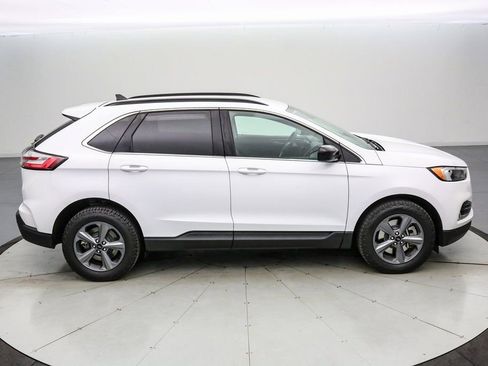 Certified 2022 Ford Edge SEL w/ Sport Appearance Package image 3