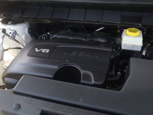 Used 2023 Nissan Pathfinder SL w/ Lighting Package (N92) AWD/4WD image 9
