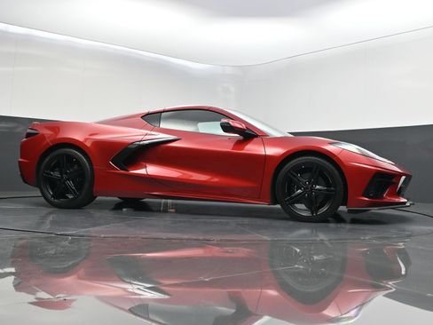 Used 2026 Chevrolet Corvette Stingray Coupe w/ 1LT RWD image 43